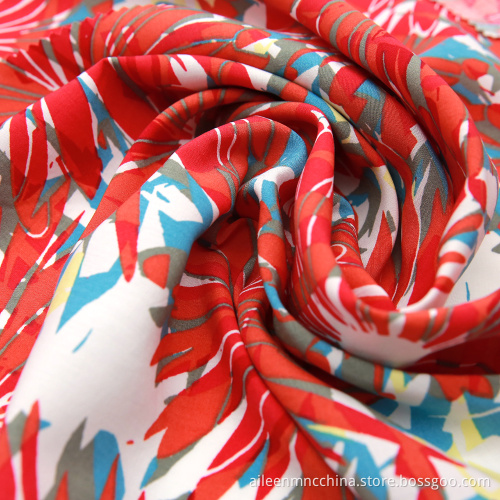 100% Rayon poplin print 45X45